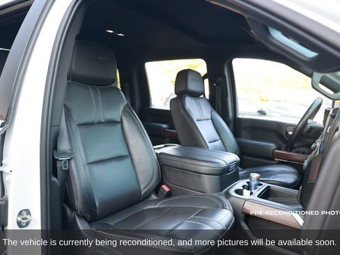 Used 2023 Chevrolet Silverado 3500 High Country w/ Safety Package II image 15