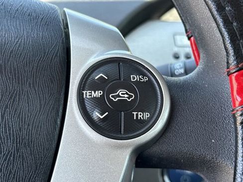 Used 2014 Toyota Prius Three FWD image 36