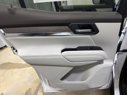 New 2026 GMC Terrain Denali w/ LPO, Floor Liner Package AWD/4WD image 17