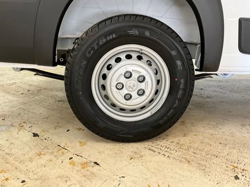 New 2026 RAM ProMaster 2500 w/ Convenience Group image 15