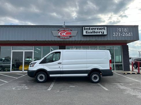 Used 2018 Ford Transit 250 130 Low Roof image 5