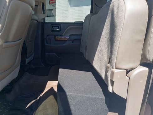 Used 2015 GMC Sierra 1500 SLT w/ SLT Crew Cab Value Package AWD/4WD image 10