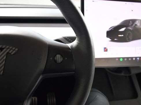 Used 2023 Tesla Model Y Performance AWD/4WD image 30