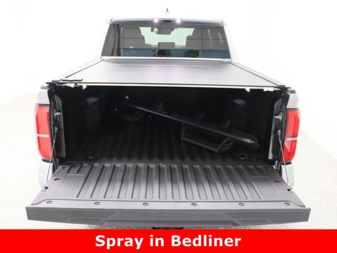 Used 2024 Toyota Tacoma TRD Off-Road image 31