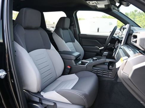 New 2026 Toyota Tacoma TRD Off-Road AWD/4WD image 10