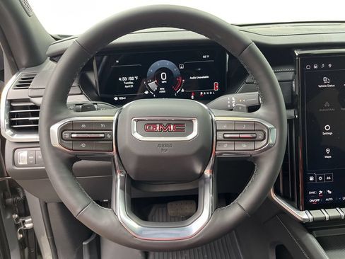 New 2026 GMC Acadia Elevation FWD image 16