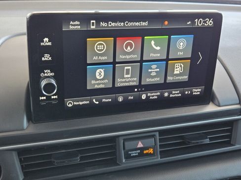 Used 2025 Honda Pilot Black Edition image 31