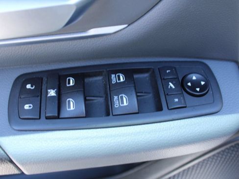 Used 2021 RAM 1500 Big Horn AWD/4WD image 29