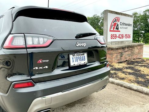 Used 2019 Jeep Cherokee Limited AWD/4WD image 29