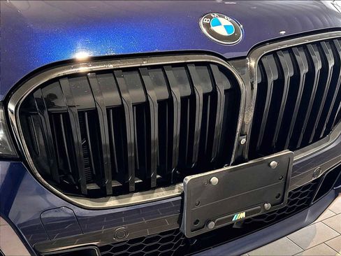Used 2021 BMW 750i xDrive w/ Executive Package AWD/4WD image 33