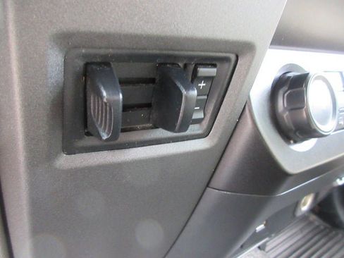 Used 2021 Ford F550 4x4 SuperCab Super Duty image 20
