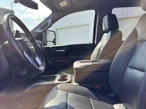 Used 2021 GMC Sierra 2500 SLT w/ SLT Premium Package AWD/4WD image 11