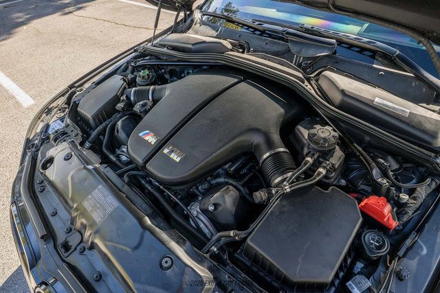 Used 2010 BMW M5 RWD image 15