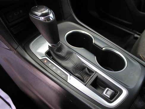 Certified 2020 Chevrolet Equinox LT image 11