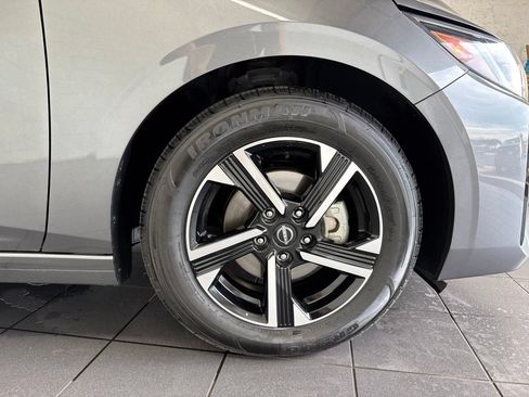 Used 2025 Nissan Sentra SV FWD image 48