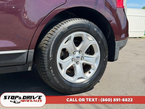 Used 2011 Ford Edge SEL w/ 201A Rapid Spec Order Code AWD/4WD image 9