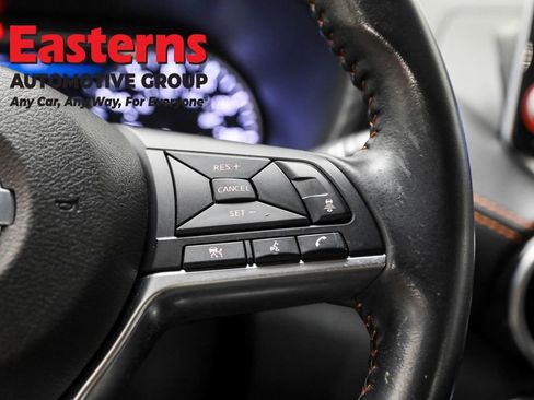 Used 2023 Nissan Sentra SR w/ Trunk Package image 16