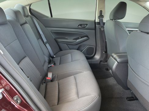 Certified 2023 Nissan Altima 2.5 SV FWD image 15