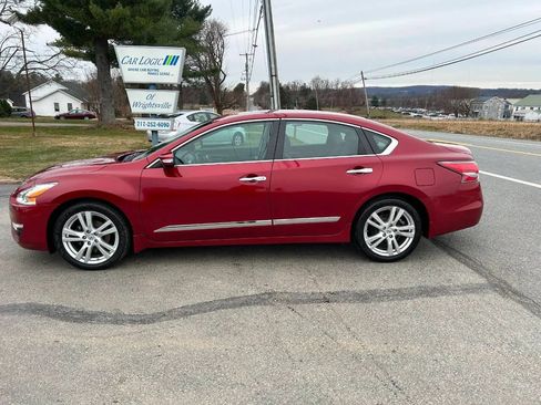 Used 2015 Nissan Altima 3.5 SL FWD image 7