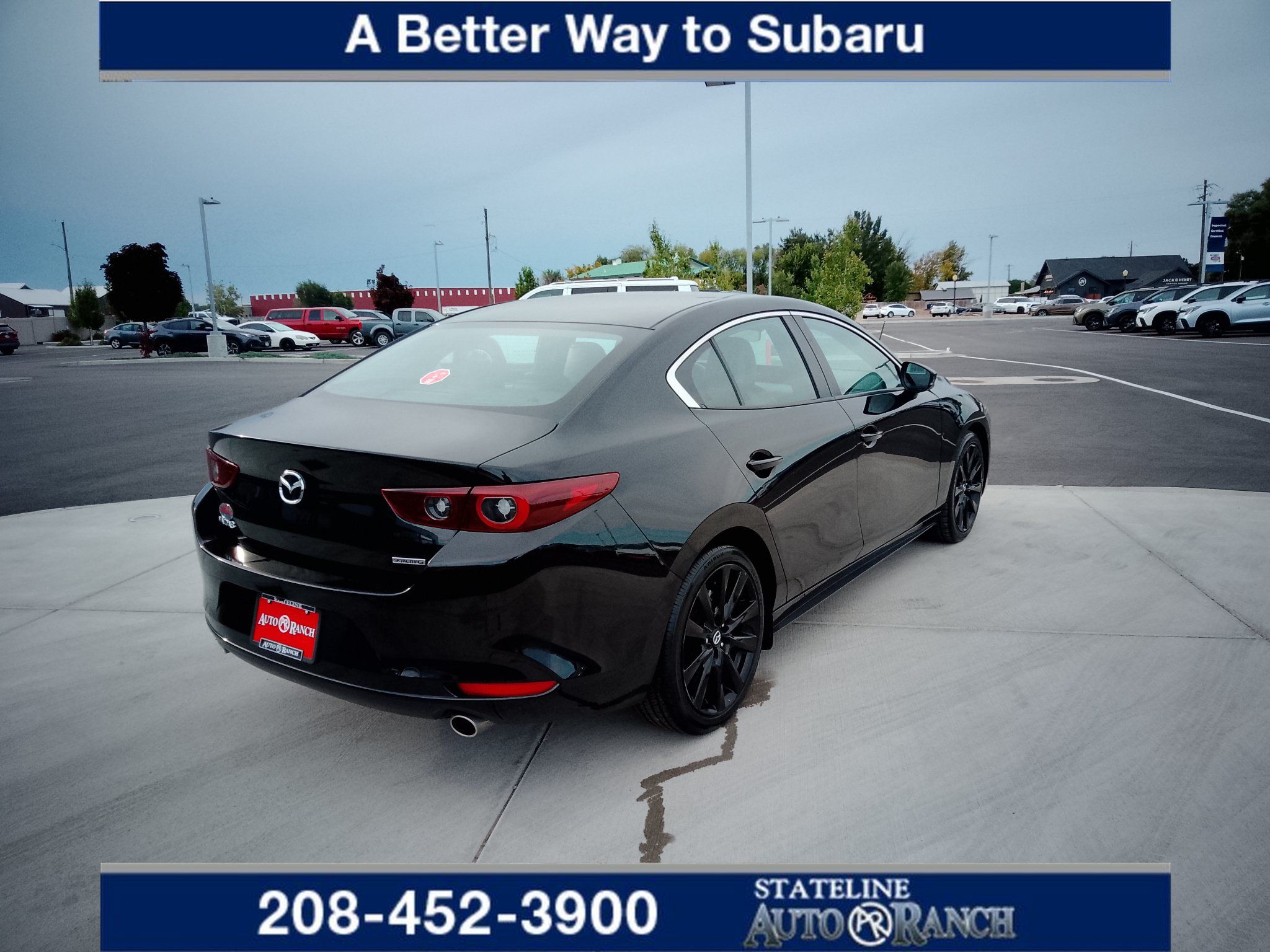 Used 2024 MAZDA MAZDA3 s FWD image 1