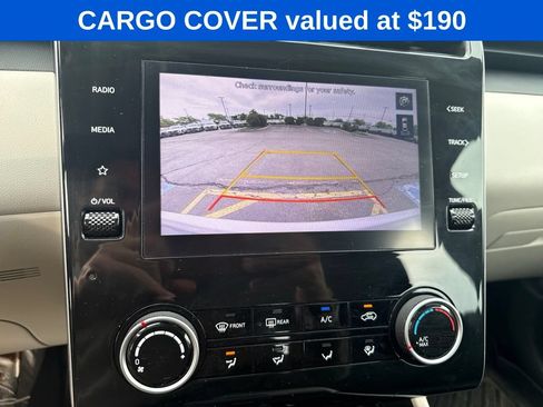 Used 2024 Hyundai Tucson SE AWD/4WD image 3