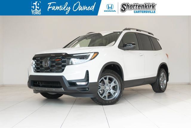 Used 2025 Honda Passport TrailSport image 1