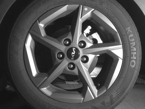 Used 2025 Kia K4 LXS image 14