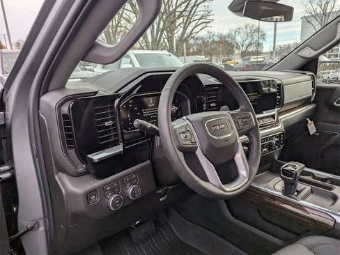 New 2026 GMC Sierra 1500 Elevation w/ Elevation Premium Package AWD/4WD image 9