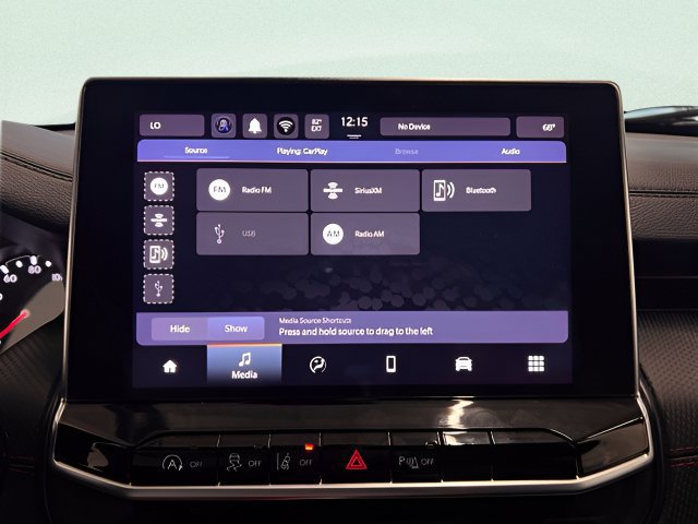 Used 2025 Jeep Compass Trailhawk AWD/4WD image 19
