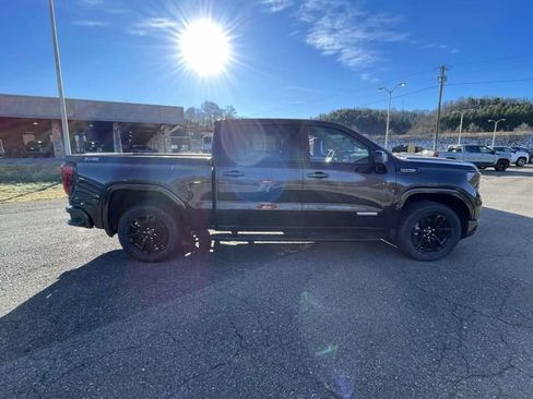 New 2026 GMC Sierra 1500 Elevation w/ Elevation Premium Package AWD/4WD image 8