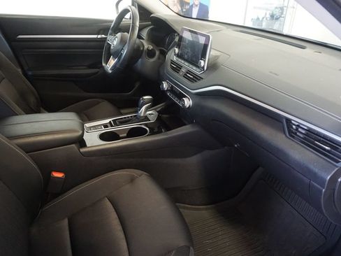 Used 2020 Nissan Altima 2.5 SV AWD/4WD image 24