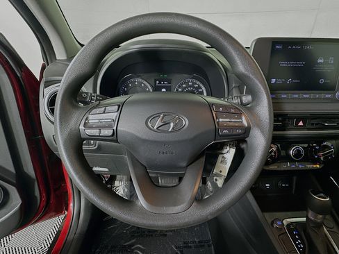 Used 2022 Hyundai Kona SE image 15