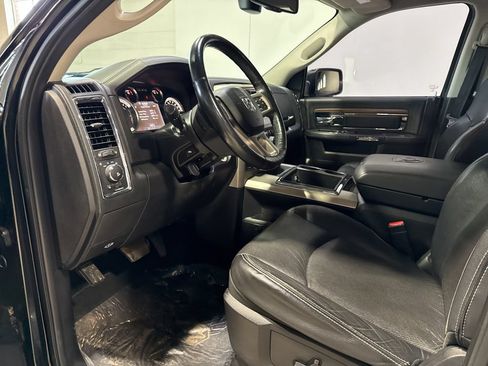 Used 2014 RAM 1500 Laramie AWD/4WD image 30