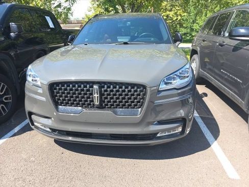 Used 2022 Lincoln Aviator Black Label w/ Dynamic Handling Package AWD/4WD image 5