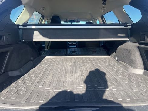 Used 2023 Subaru Outback Premium image 48