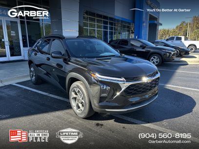 New 2025 Chevrolet Trax LT w/ Driver Confidence Package