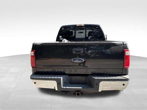 Used 2012 Ford F250 Lariat w/ Chrome Pkg AWD/4WD image 4
