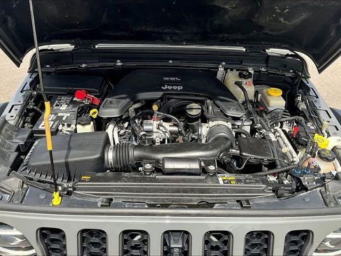 Used 2021 Jeep Wrangler Unlimited Rubicon AWD/4WD image 27