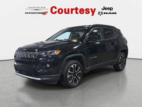 Certified 2022 Jeep Compass Limited image 7