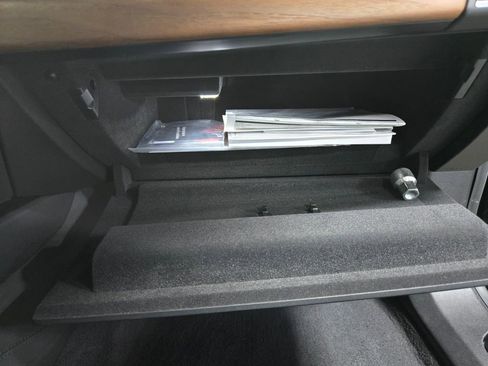 Used 2022 Audi e-tron GT Premium Plus image 55