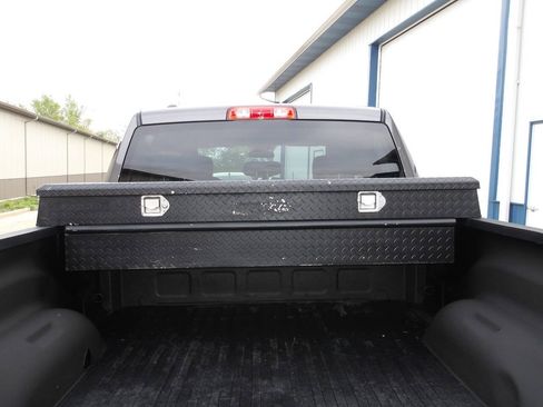 Used 2017 RAM 1500 Express w/ Express Value Package AWD/4WD image 45