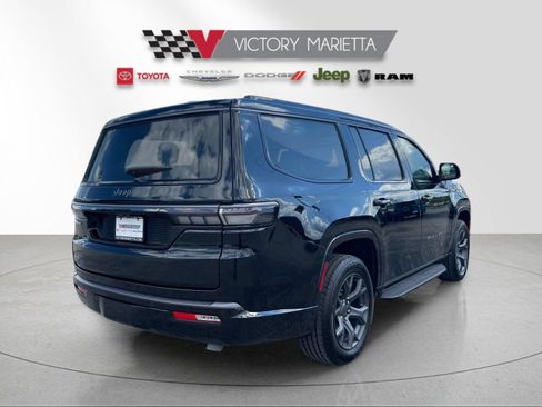 Used 2026 Jeep Grand Wagoneer Limited AWD/4WD image 5