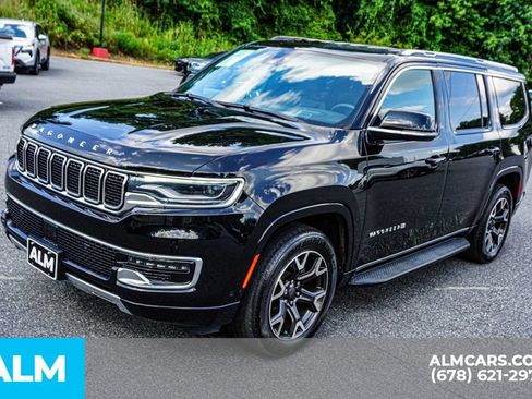 Used 2024 Jeep Wagoneer Series III AWD/4WD image 14