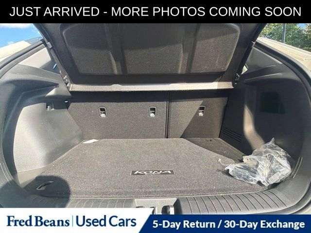 Used 2023 Hyundai Kona SEL w/ Cargo Package AWD/4WD image 14