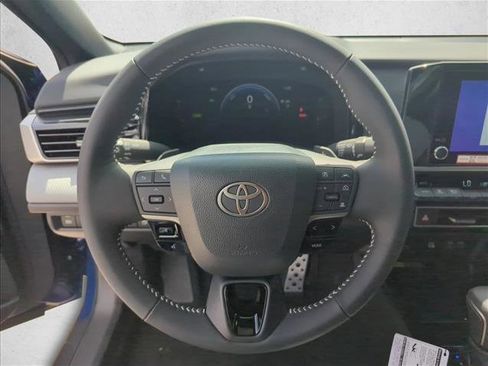New 2026 Toyota Camry SE image 12
