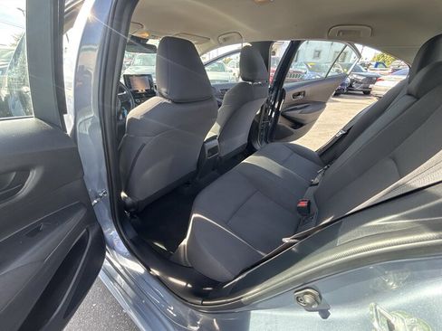 Used 2022 Toyota Corolla LE image 14