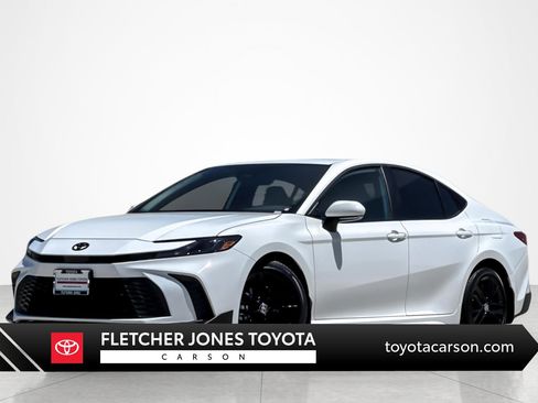 Certified 2026 Toyota Camry SE w/ Multimedia Upgrade Package FWD image 1