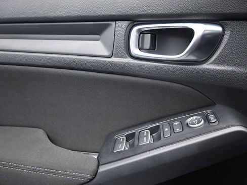 Used 2025 Honda Civic LX image 16