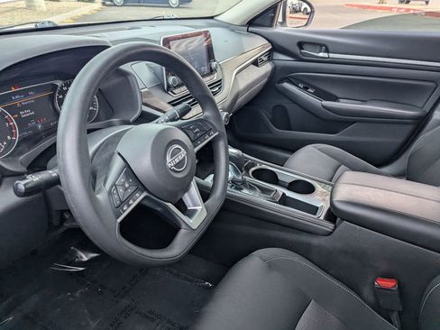 Certified 2023 Nissan Altima 2.5 SV image 18