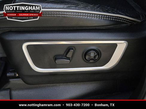 Used 2019 RAM 1500 Laramie AWD/4WD image 23